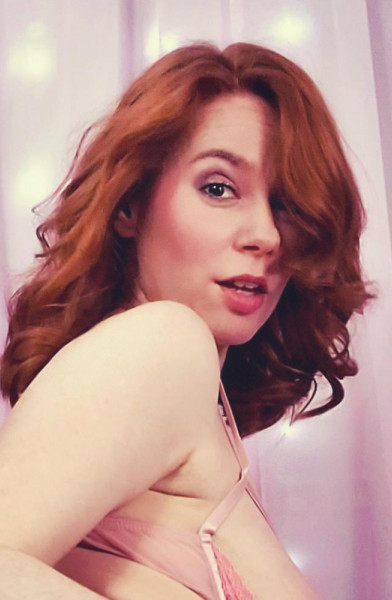 Jadyn Fyre Free | Busty Redhead Cam Girl