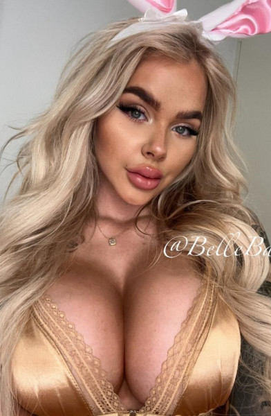 Bellebarbie SEXTING QUEEN 📲💦