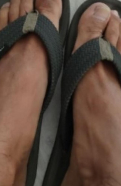 Italian man's feet