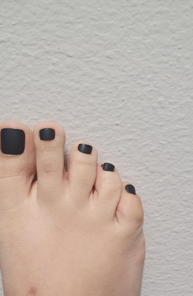 Goth Toes